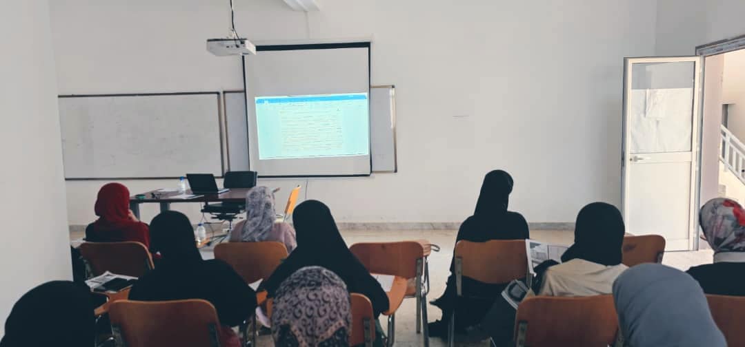 أقام قسم اللغة الانجليزية ملتقى الطلبة الجدد بالقسم.